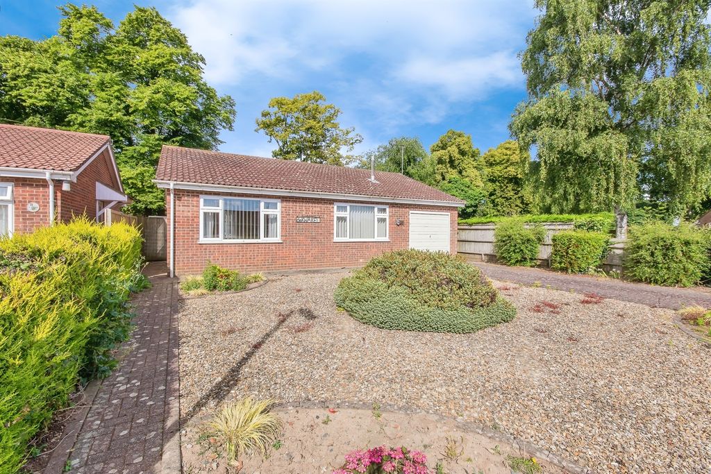 Property photo 1 of 15