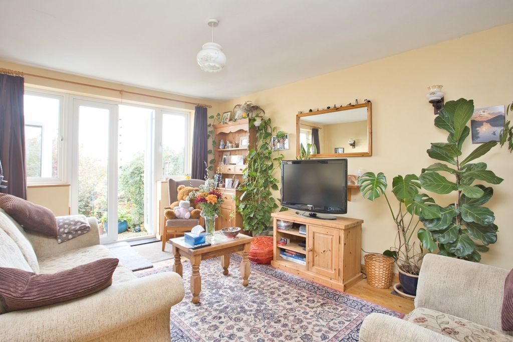 Property photo 2 of 17 Picture 2