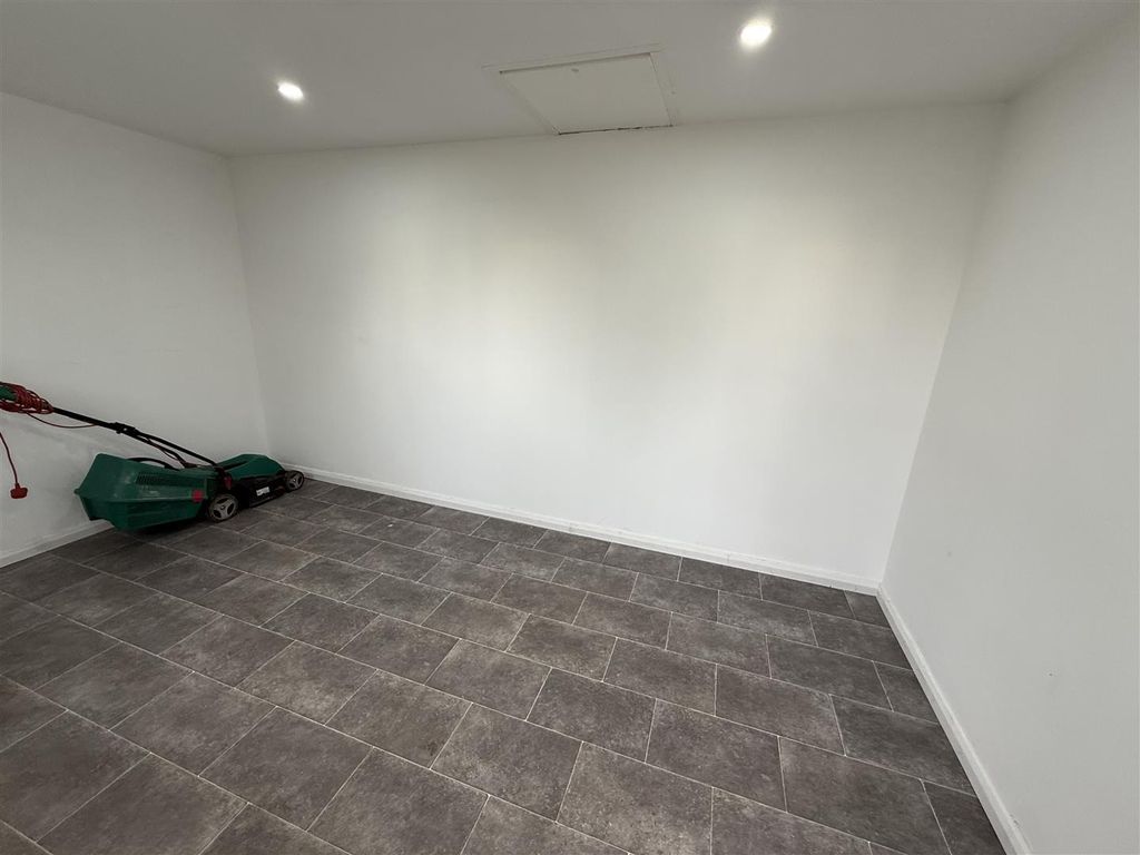 Additional image 39 of 5 bed detached house for saleClos Y Capel, Llanelli SA14