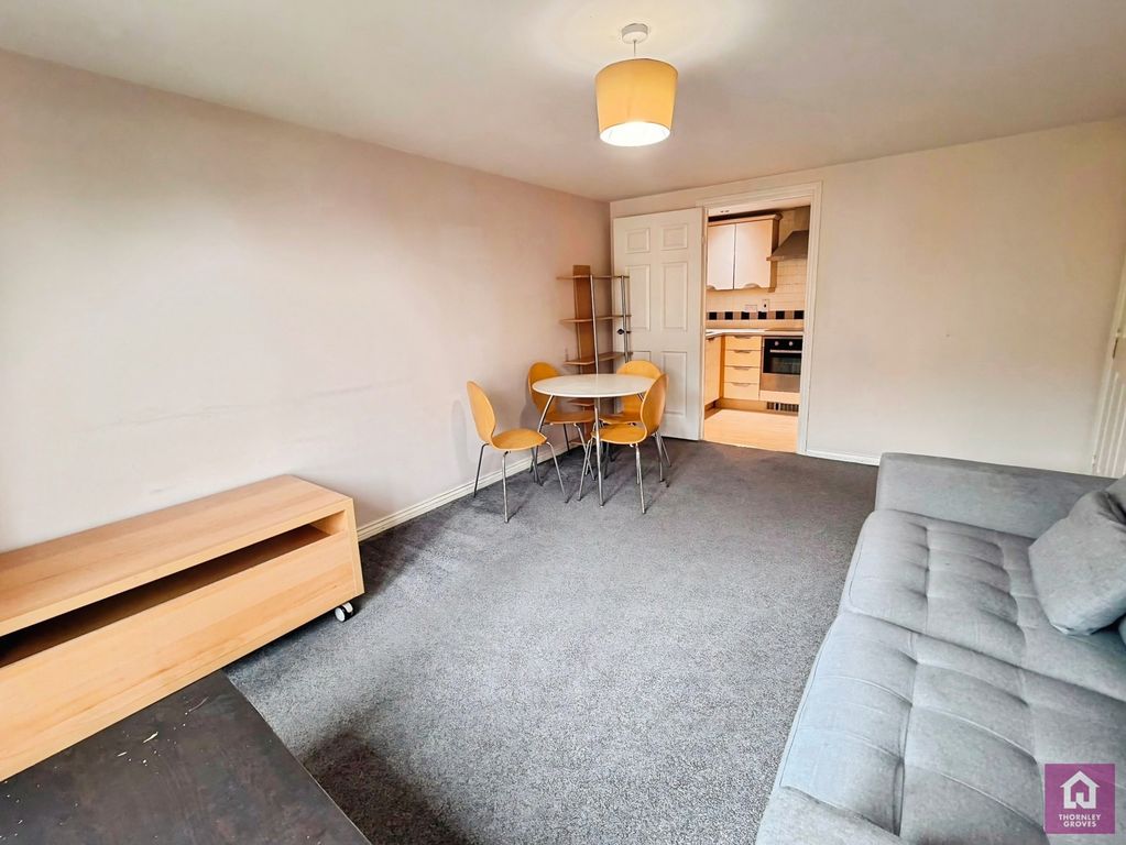 Property photo 3 of 15 Pbox-Img.Jpg