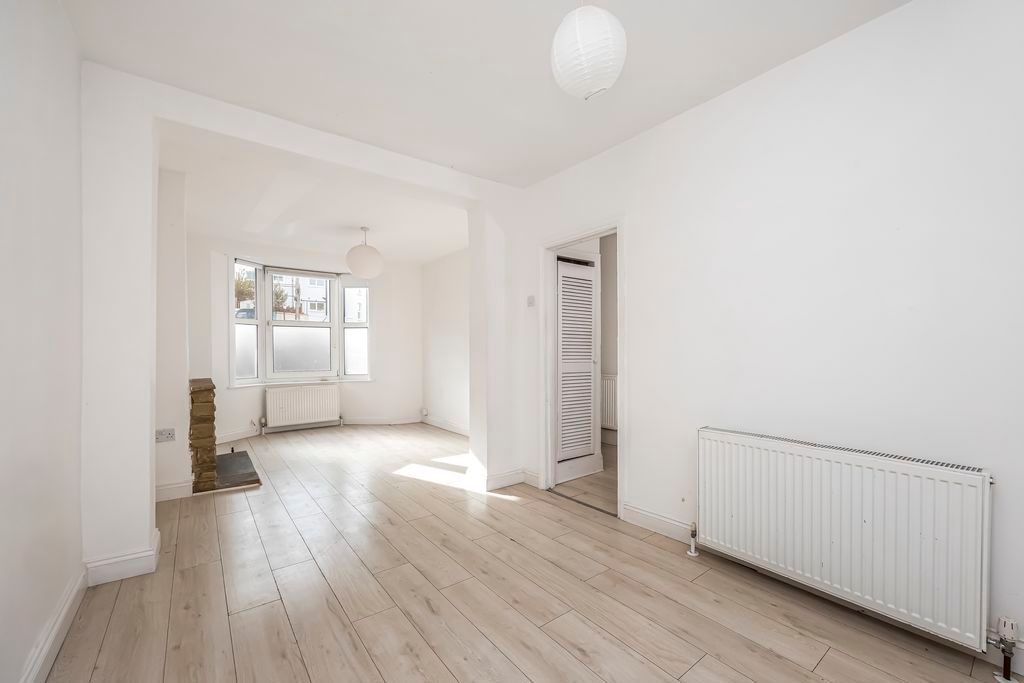 Property photo 2 of 14 Photo 7