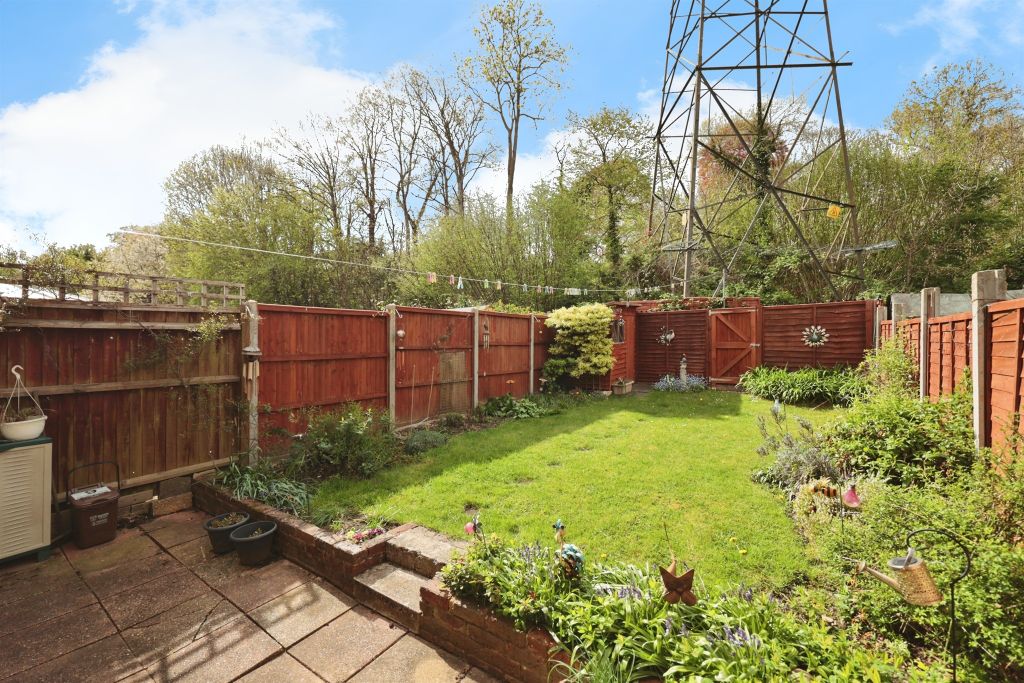 Property photo 3 of 17
