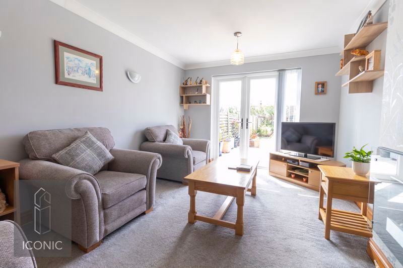 Property photo 2 of 16 Photo 9