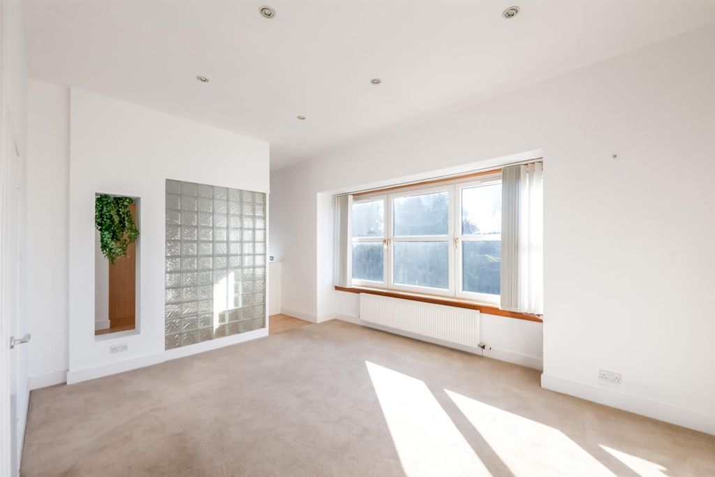 Property photo 2 of 24 08.Jpg