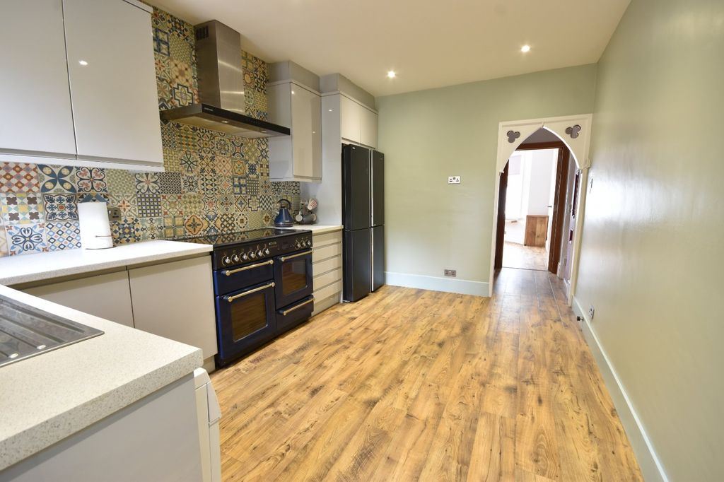 Property photo 2 of 13 Picture No. 01