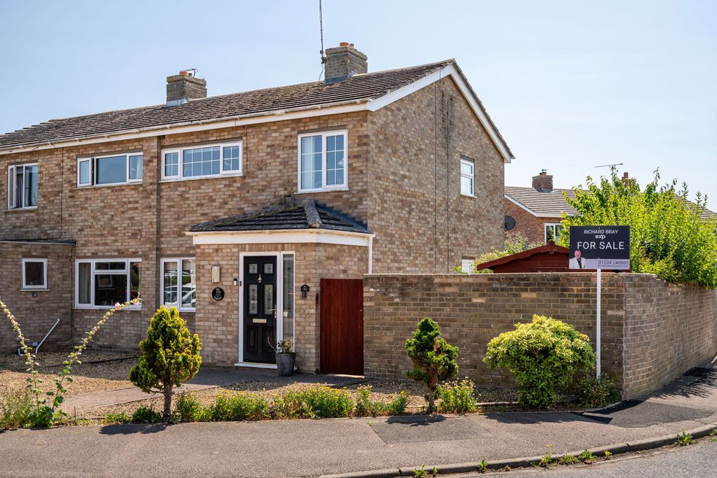 Property photo 1 of 43