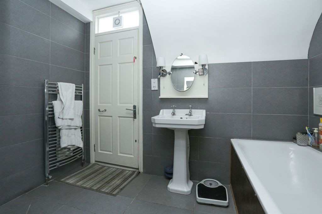Additional image 6 of 6 bed terraced house for saleNelson Crescent, Ramsgate CT11
