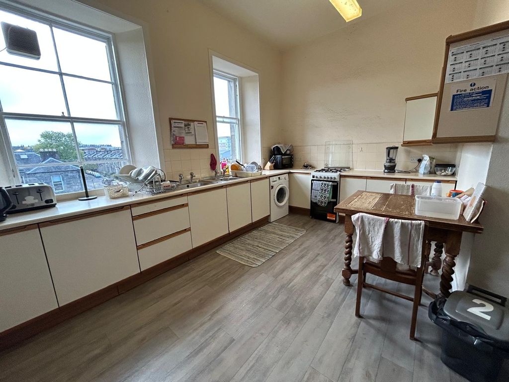 Property photo 3 of 12 Picture No. 07