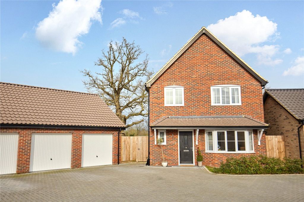 Property photo 1 of 36 Picture No. 03