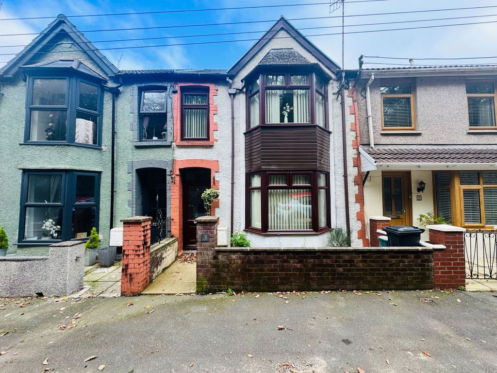 Property photo 1 of 29