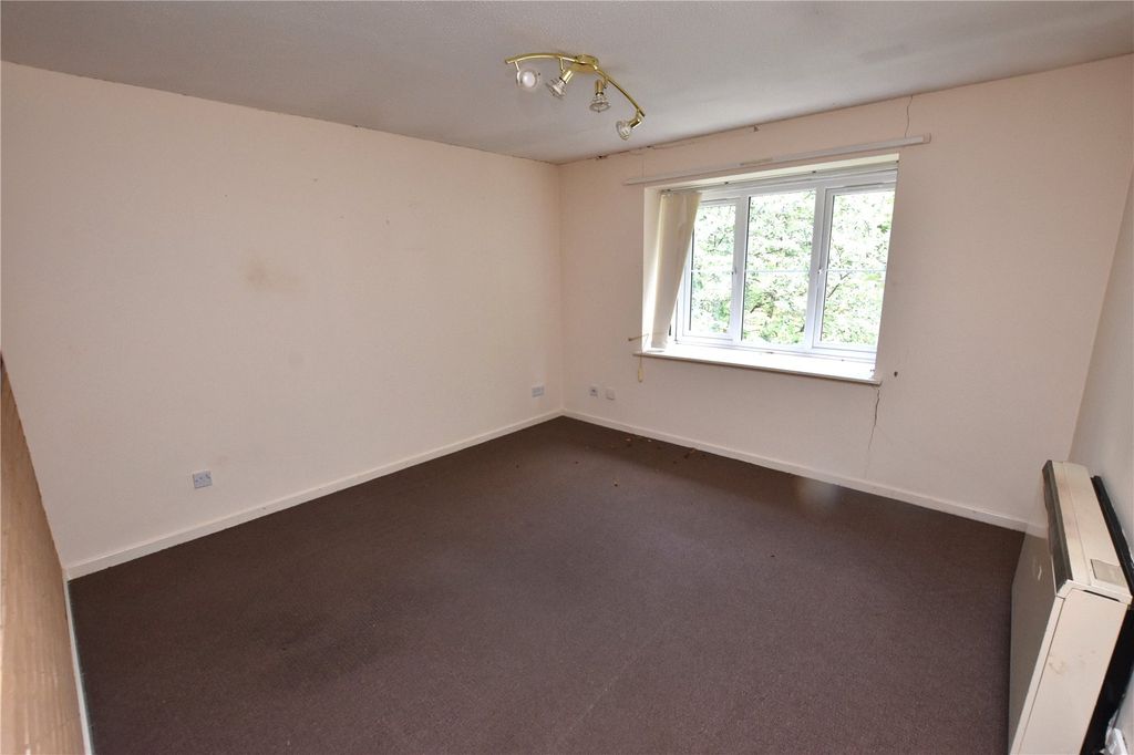 Property photo 2 of 10 Picture No. 02