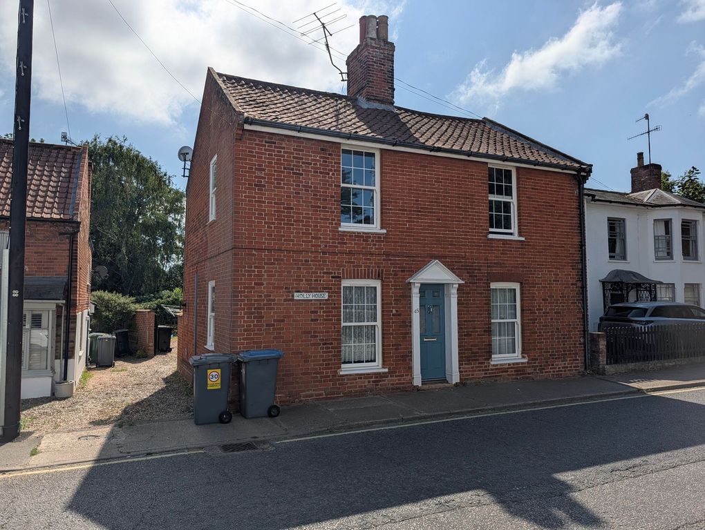 Property photo 1 of 13
