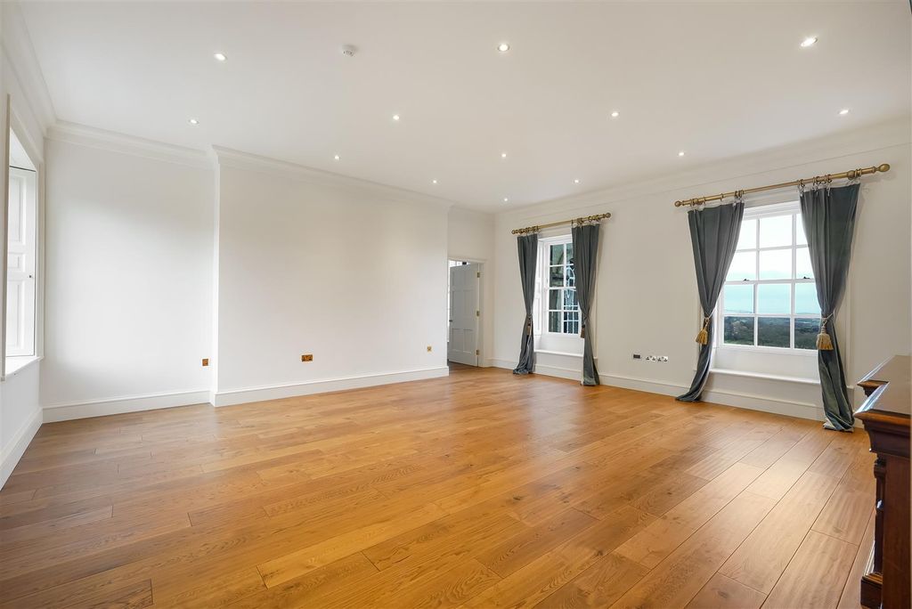 Property photo 2 of 20 Dsc09071.Jpg