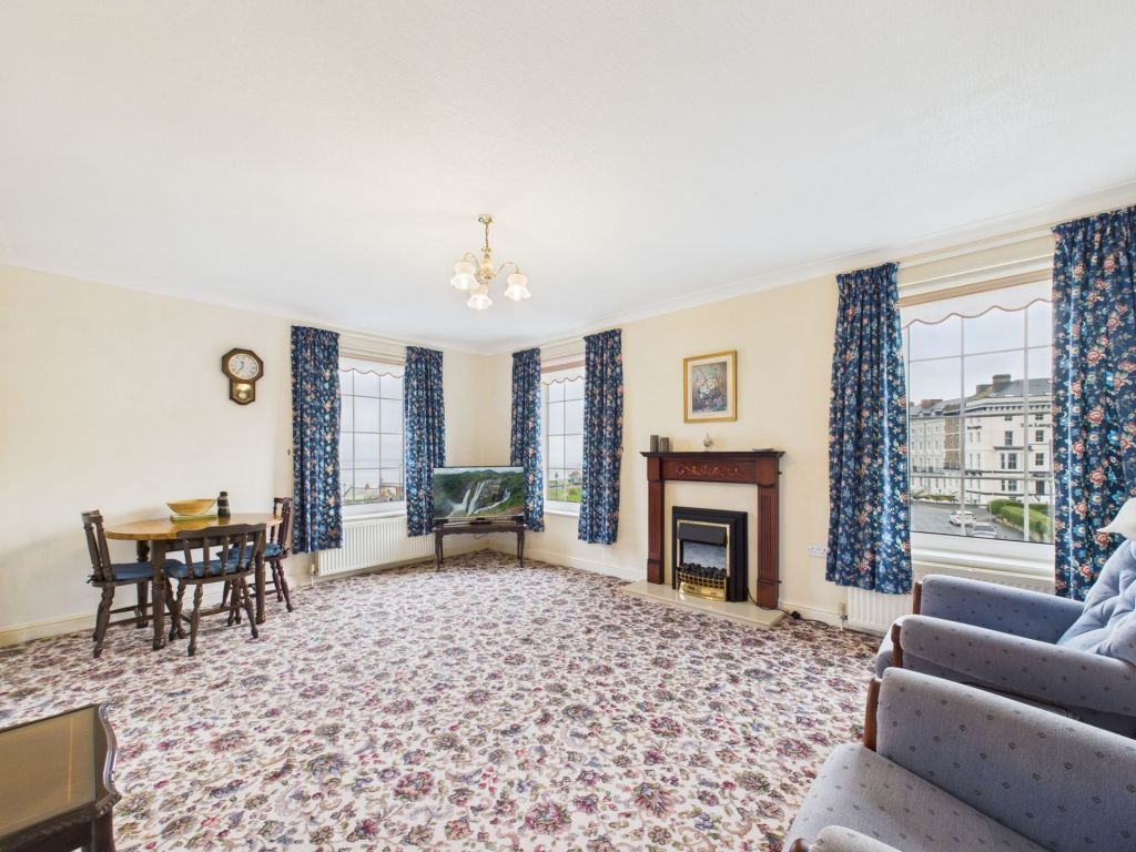 Property photo 2 of 19