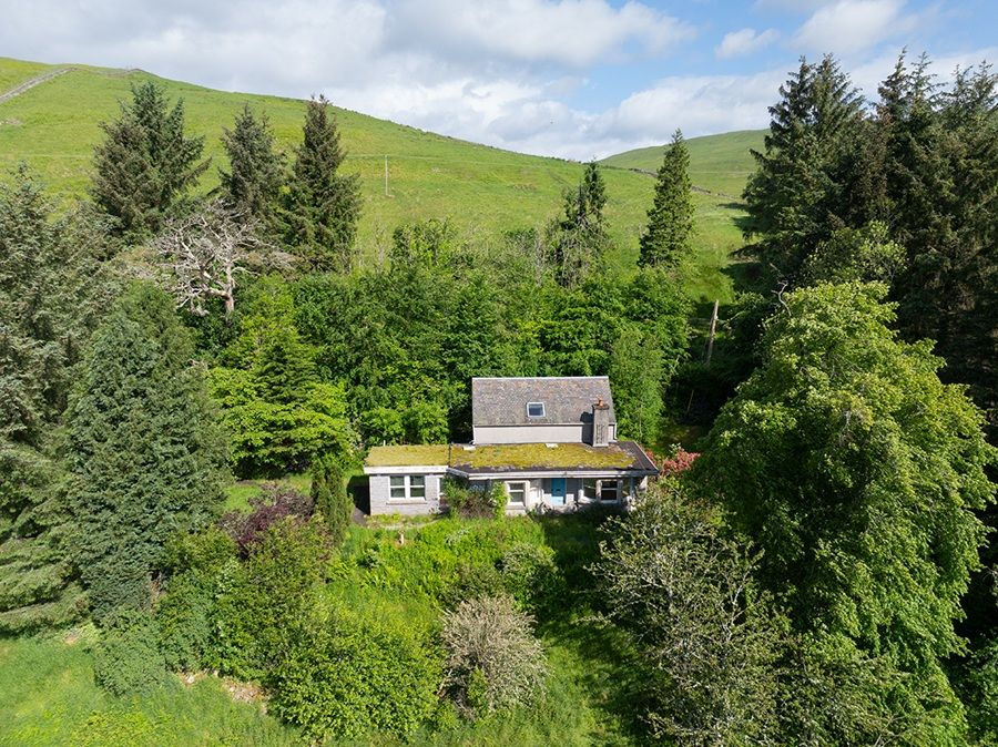 Property photo 1 of 26