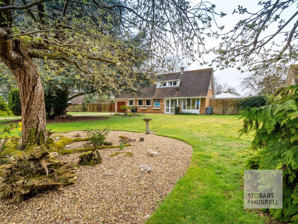 Property photo 1 of 30 Front