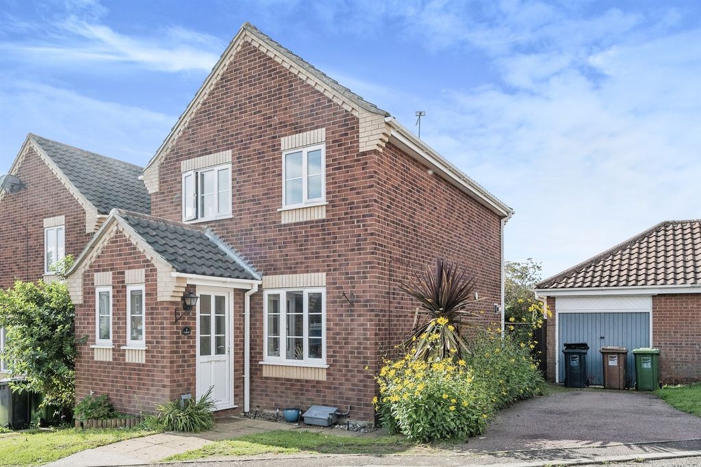 Property photo 1 of 15