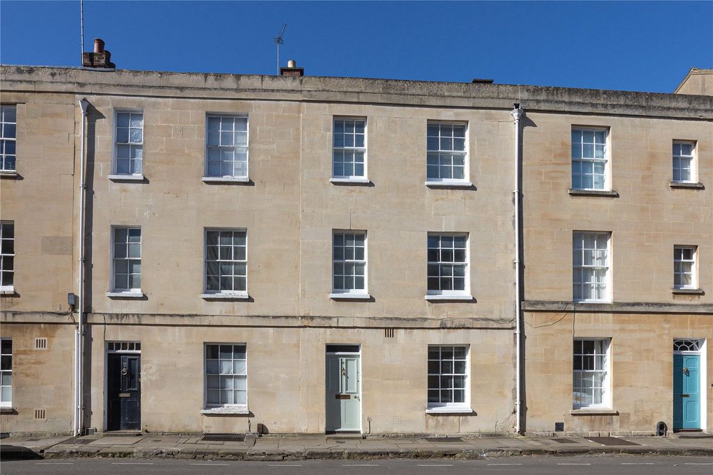 Property photo 1 of 14 Front Elevation