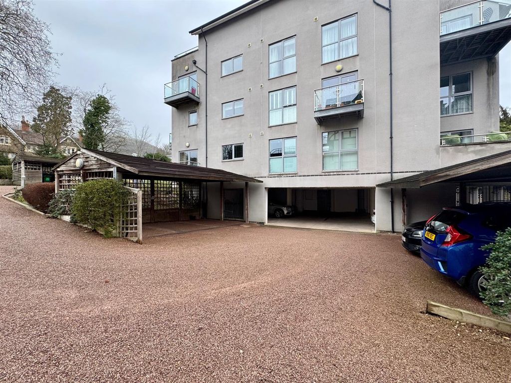 Property photo 2 of 3 Crystal Mount Side.Jpg