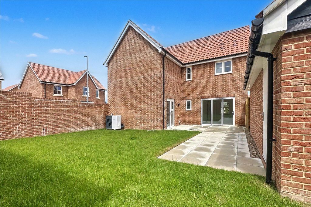 Property photo 3 of 13 Picture No. 14
