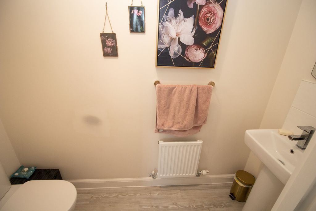 Additional image 9 of 4 bed detached house for saleBlackthorn Drive, Harlow CM17