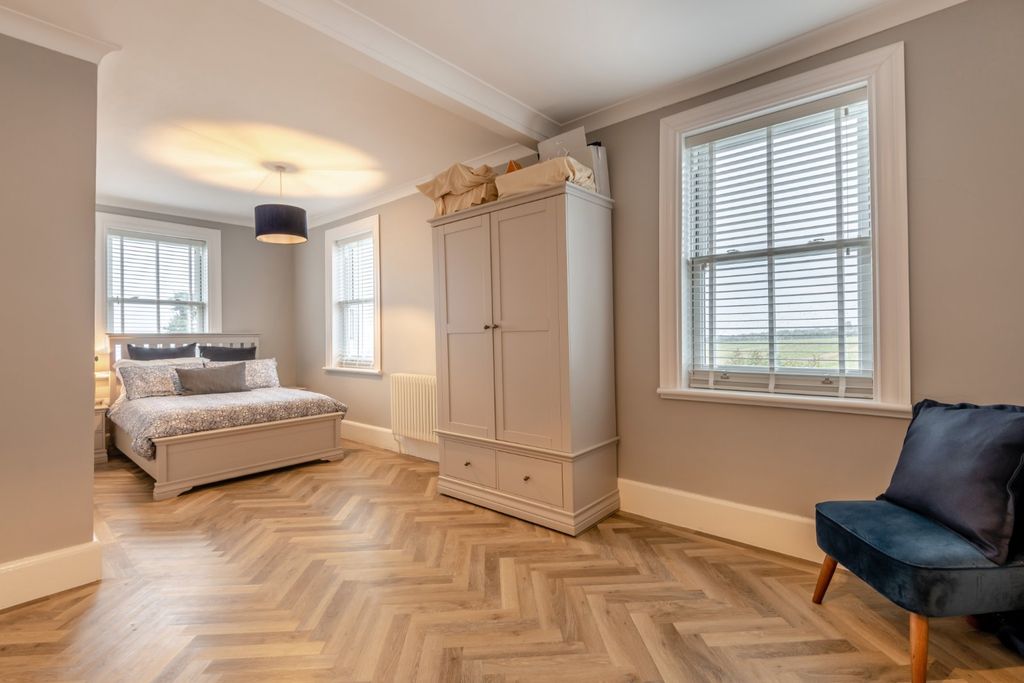 Additional image 17 of 7 bed detached house for saleHawkshill Road, Walmer, Kent CT14