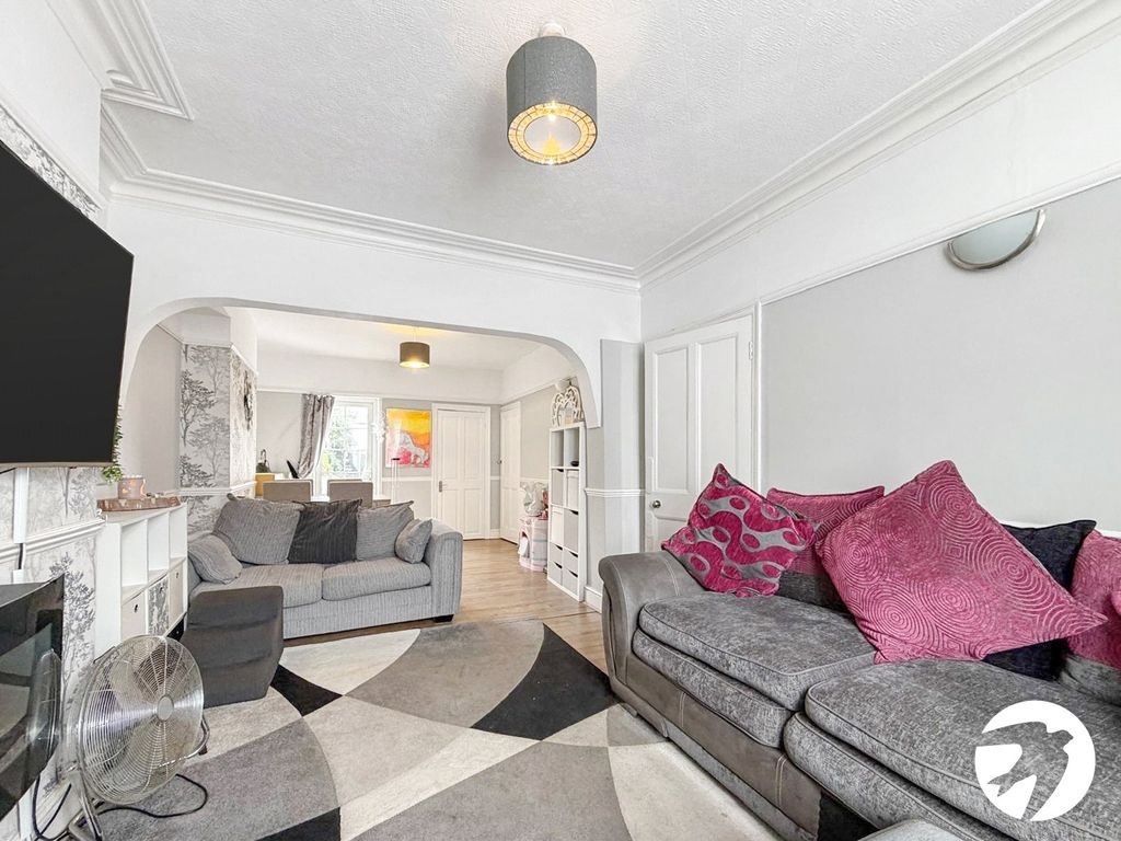 Property photo 3 of 11 Reception Room