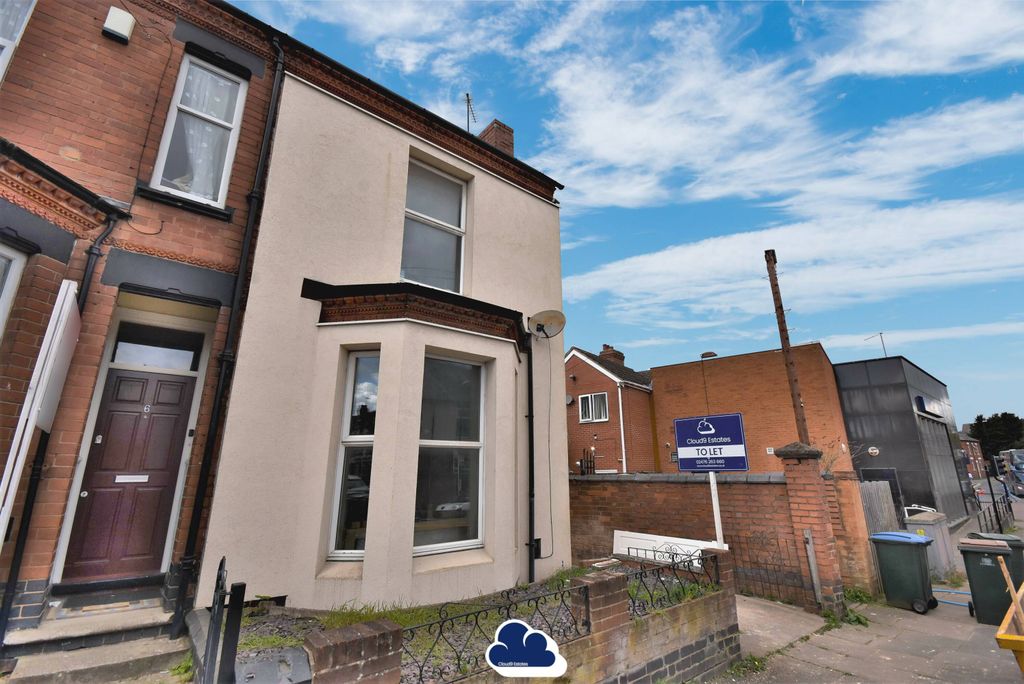 Property photo 1 of 5