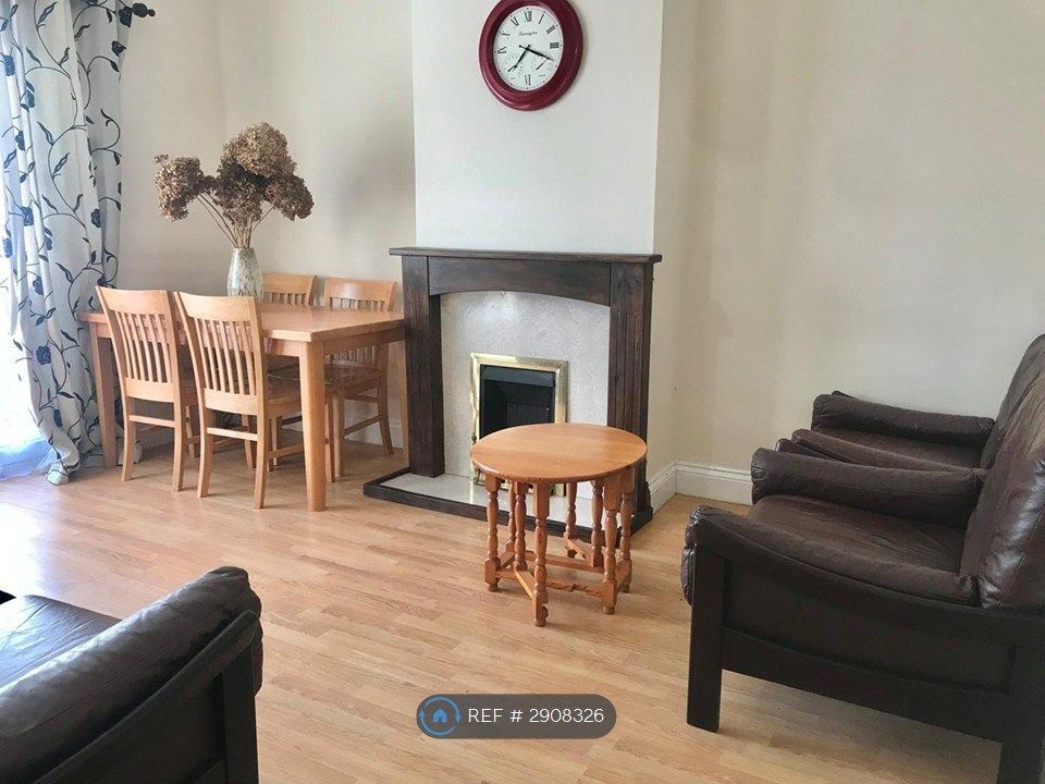 Property photo 1 of 26 Reception - Dining Room