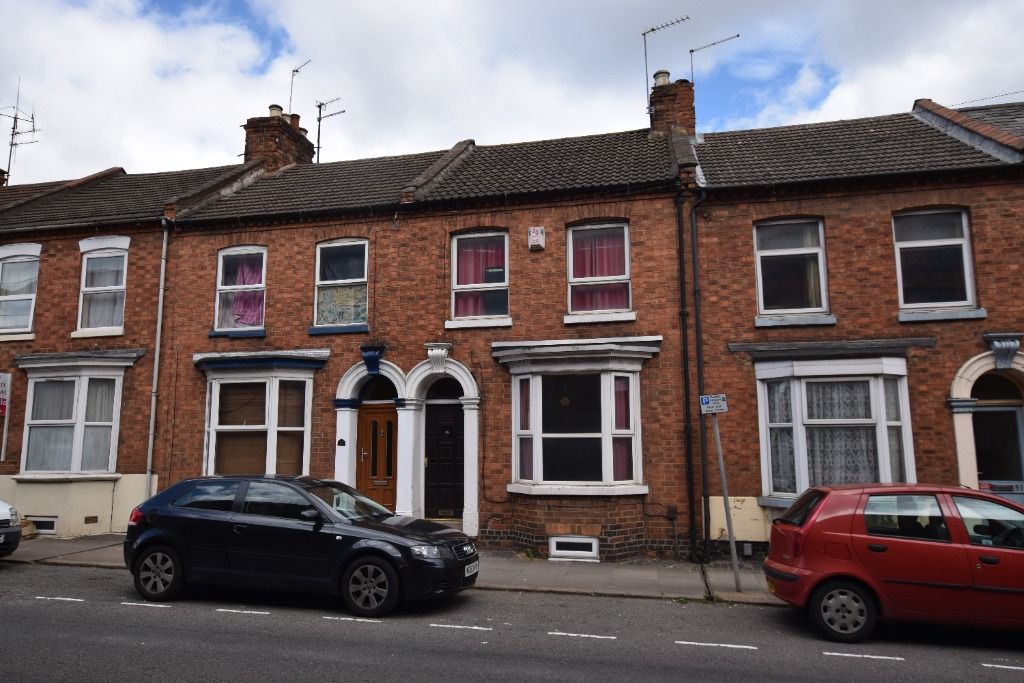 Property photo 1 of 6