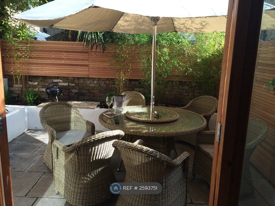 Property photo 1 of 12 Secluded Private Garden