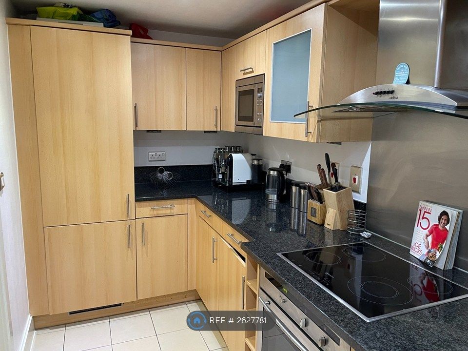 Property photo 3 of 15 Kitchen