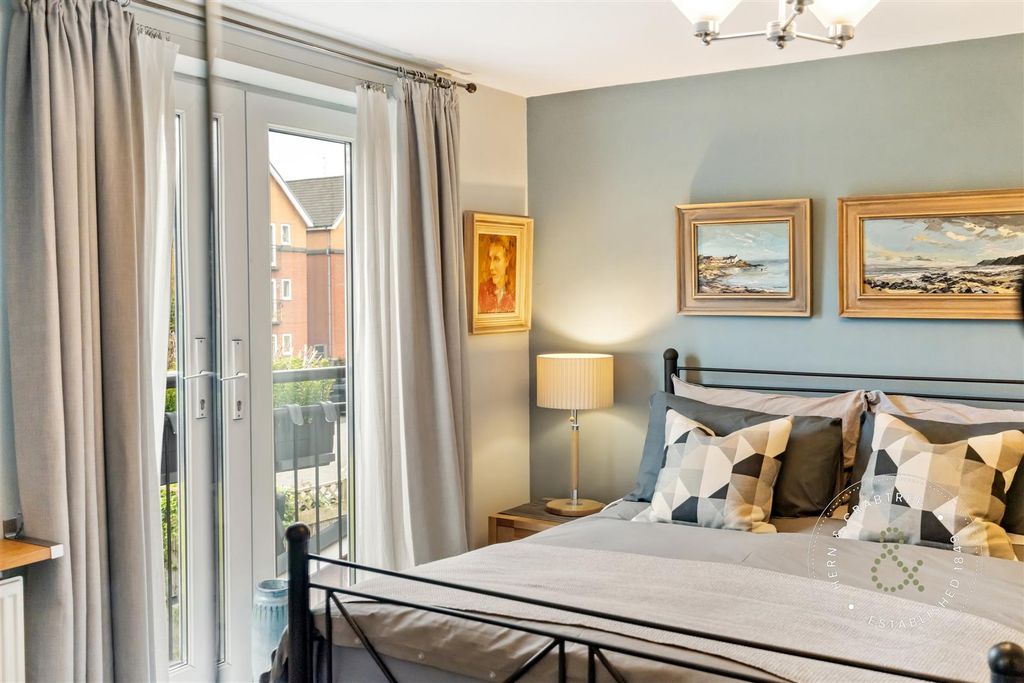 Additional image 30 of 5 bed town house for saleBarquentine Place, Cardiff Bay CF10