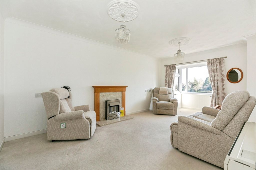 Property photo 2 of 12 Living Room