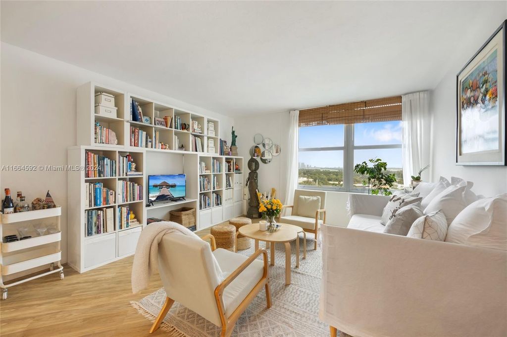 Property photo 2 of 21 <Alttext/>