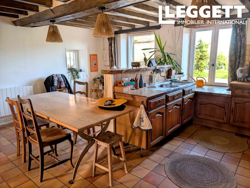 Property photo 3 of 10