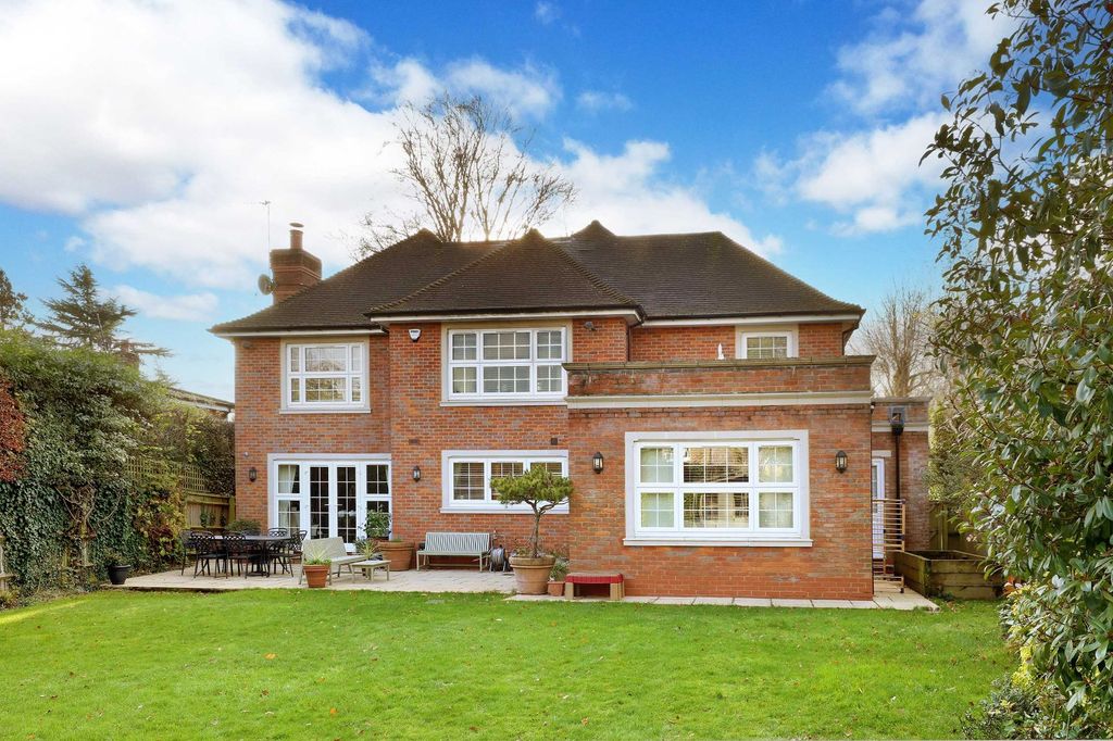 Property photo 3 of 23 Picture No. 06