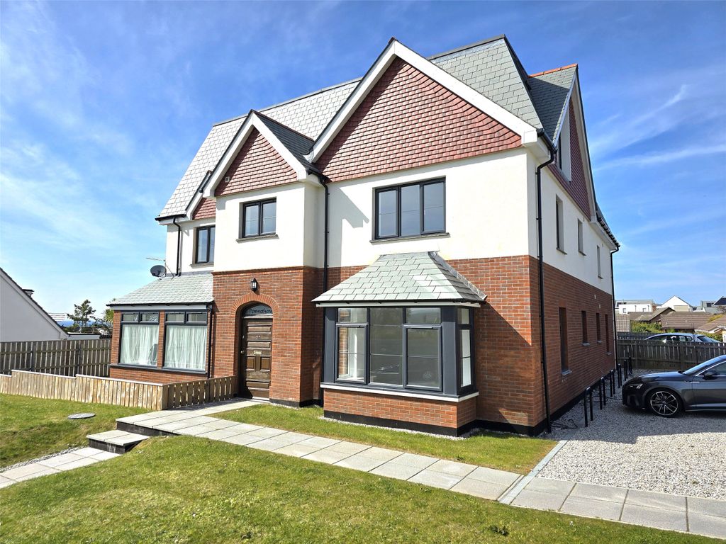 Property photo 1 of 10 Picture No. 02