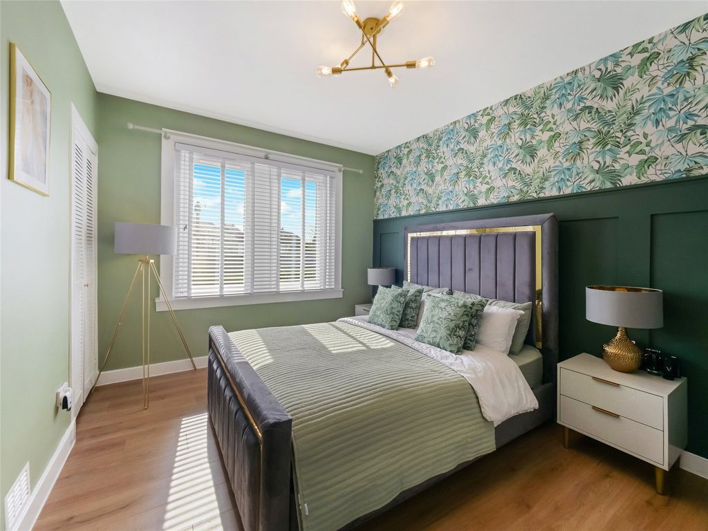 Property photo 3 of 26 Bedroom 1