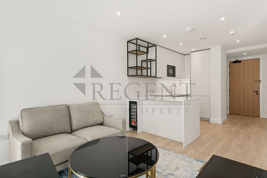 Property photo 1 of 12 Open Plan