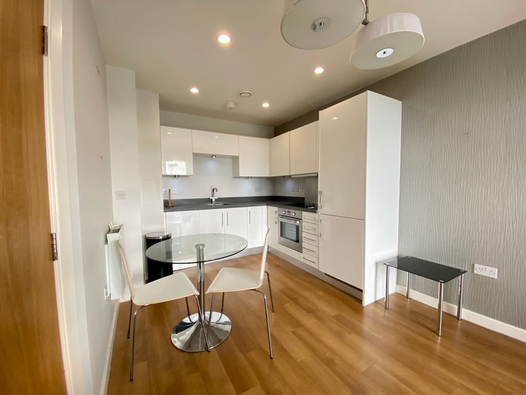 Property photo 1 of 7 Photo 11