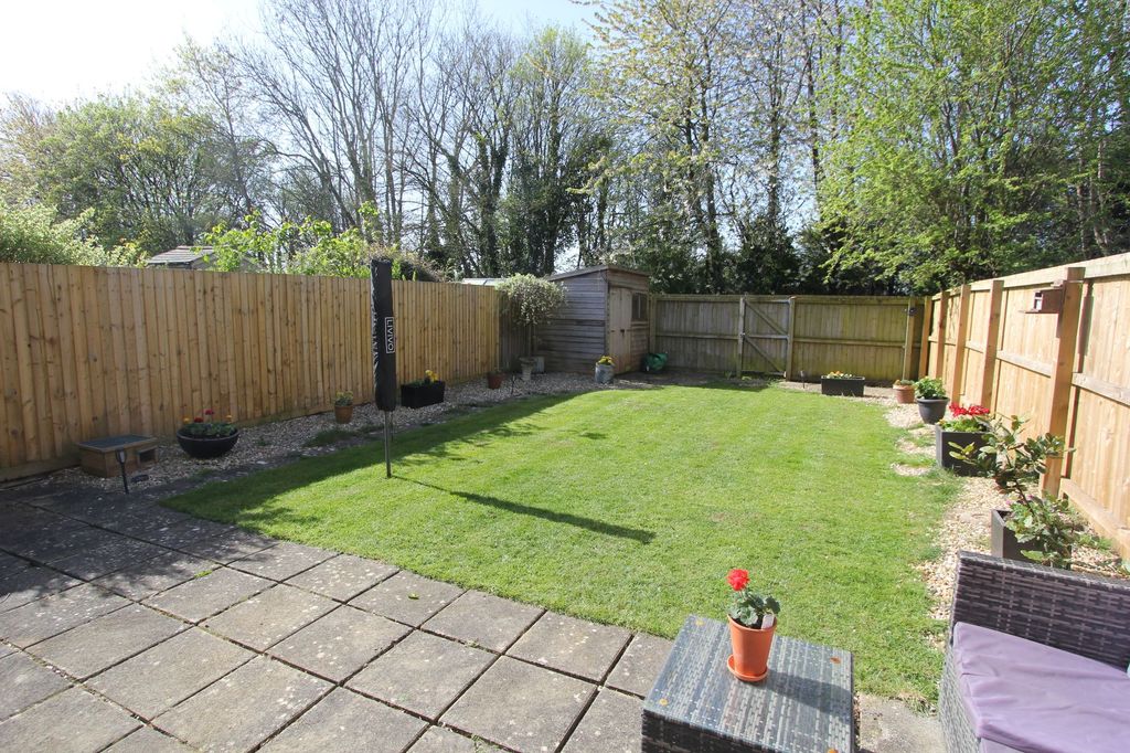 Property photo 2 of 22