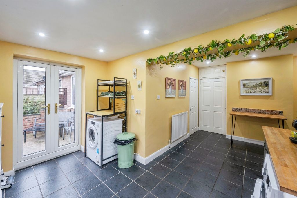 Additional image 4 of 2 bed semi-detached bungalow for saleMarch Street, Kirton Lindsey, Gainsborough DN21