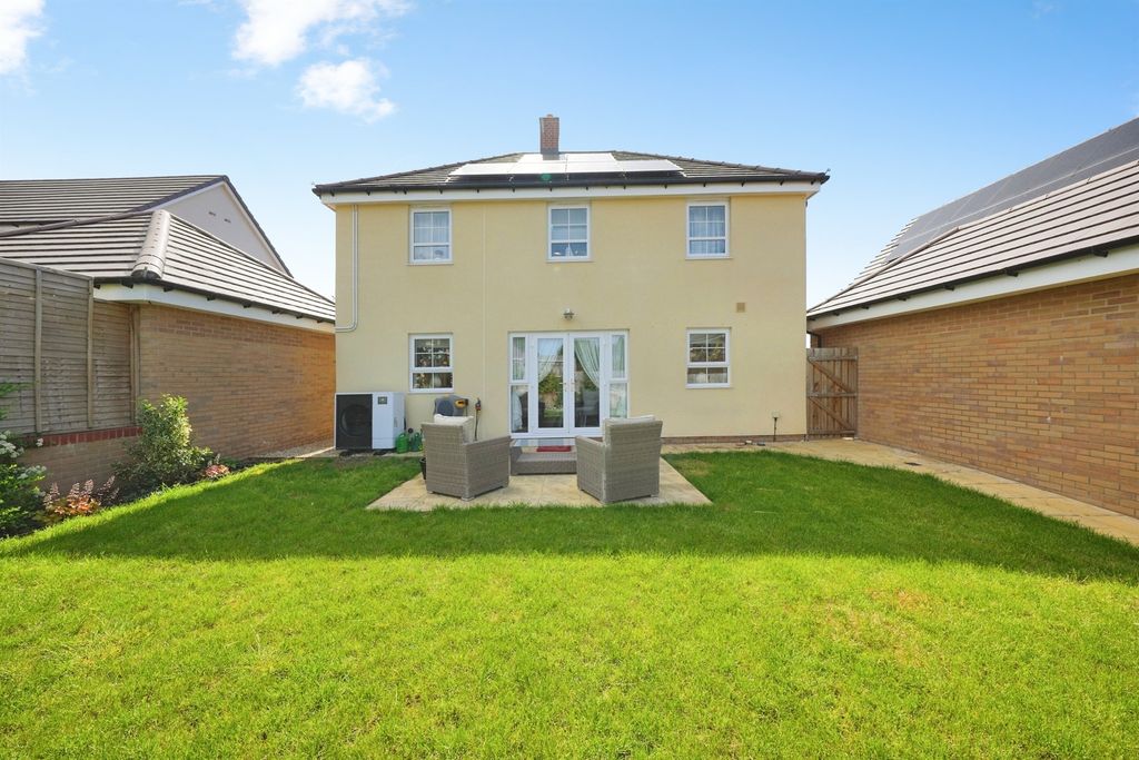 Property photo 1 of 19