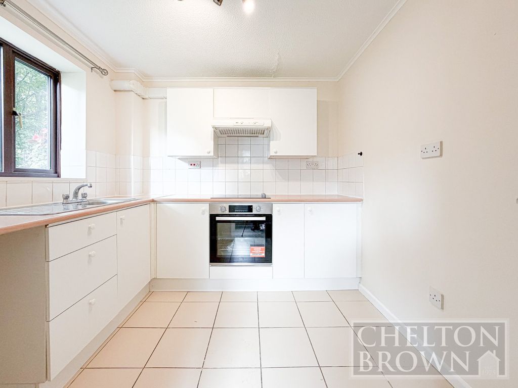 Property photo 2 of 32 Kitchen