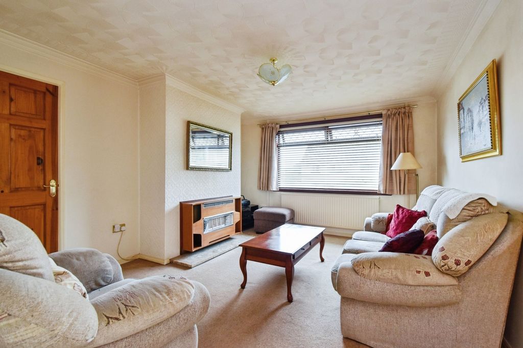 Property photo 3 of 19 Pbox-Img.Jpg