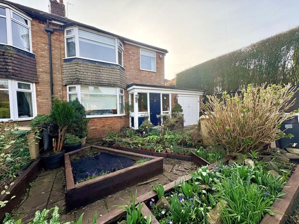 Property photo 1 of 33