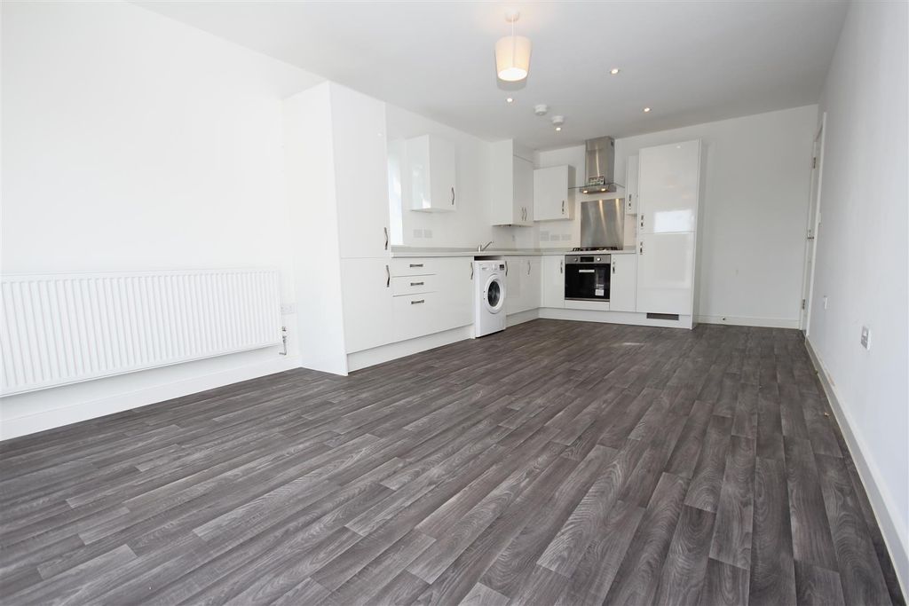 Property photo 2 of 7 Img_2724.Jpg