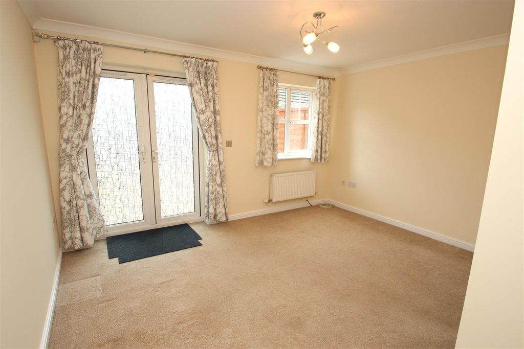 Property photo 3 of 11 Img_0246.Jpg