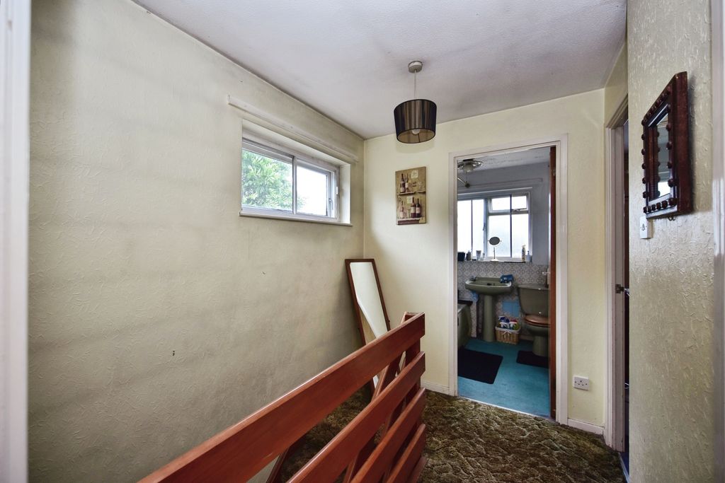 Property photo 3 of 15